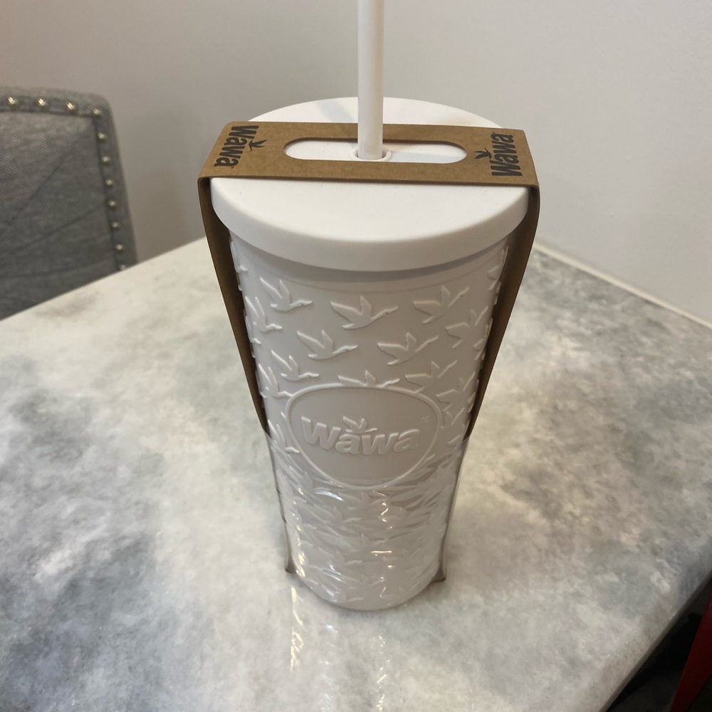 Wawa Goose Grip mug